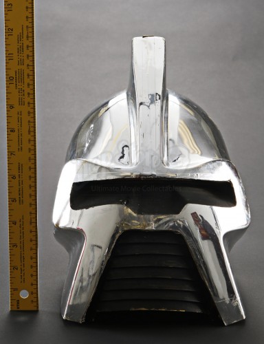 Battle_Star_Galactica_1978_Cylon_Helmet_scale