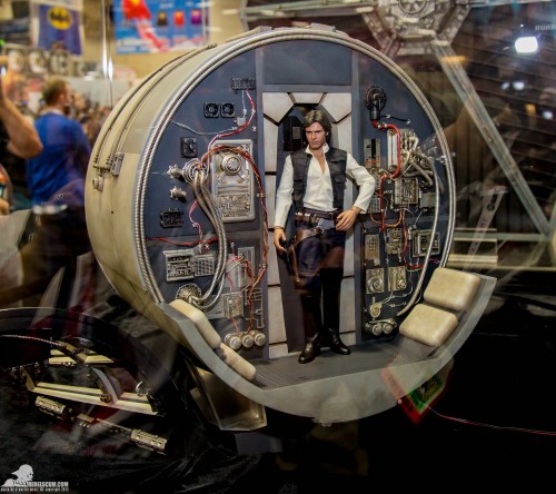 Hot-Toys-Display-2015-San-Diego-Comic-Con-SDCC-083